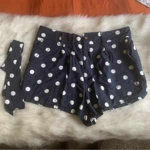 LC Lauren Conrad Navy Blue Polka Dot Wide Leg Belted Shorts size XXL